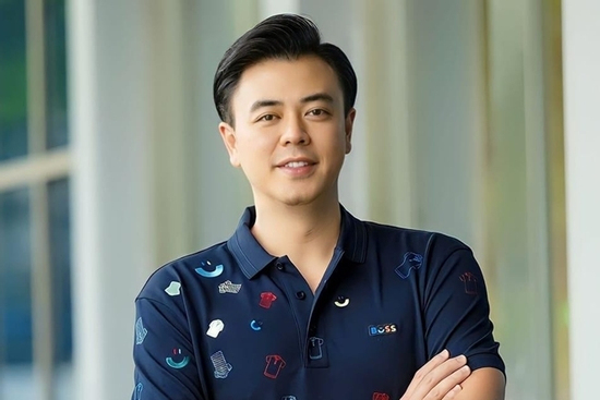 Nam diễn viên công an xã trong phim nối sóng 'Dịu dàng màu nắng', tuổi U50 có cuộc sống viên mãn, sự nghiệp thăng hoa