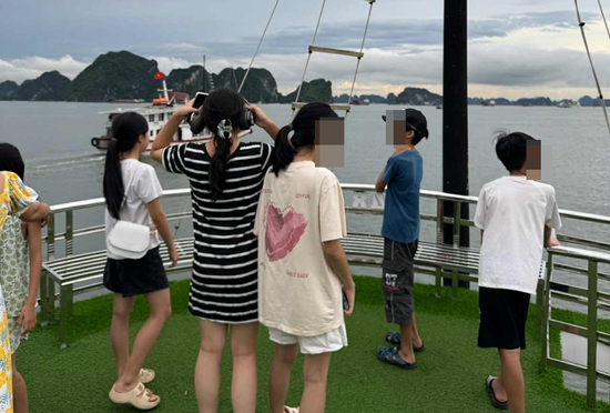 Sự thật bức ảnh ghi lại khoảnh khắc cuối cùng của các em nhỏ vụ lật tàu ở Vịnh Hạ Long
