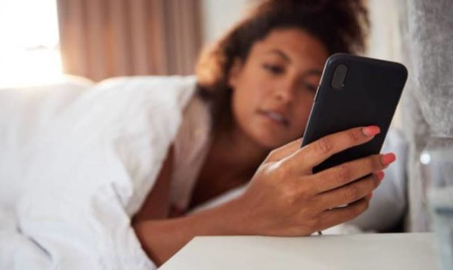 Thói quen vào buổi sáng cực hại sức khỏe, nhiều người vẫn làm hàng ngày- Ảnh 2.