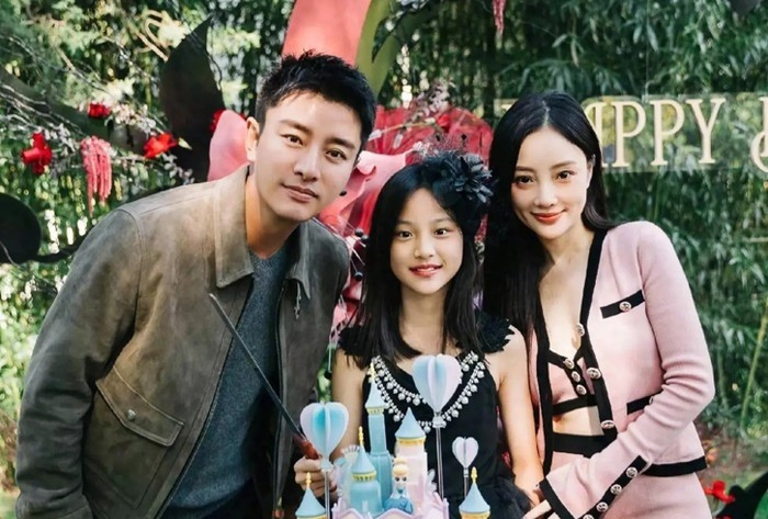 Mỹ nhân Hoa ngữ sau ly hôn Ảnh hậu trẻ nhất Kim Mã muối mặt vì ngoại tình bít cửa quay lại showbiz