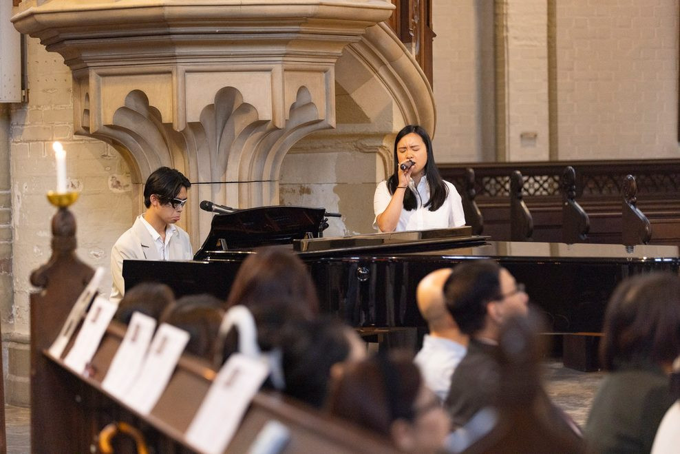 Lễ tang ngày 18 tháng 7 năm 2025 tại Nhà thờ Thánh Petri