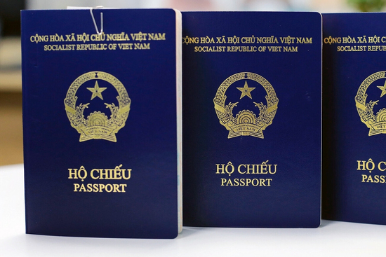 Hộ chiếu Việt Nam tăng 7 bậc trên bảng xếp hạng thế giới