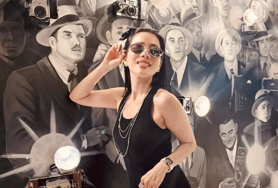 Món đồ không thể thiếu của ca sĩ Lệ Quyên trong 1 set đồ hiệu là gì?