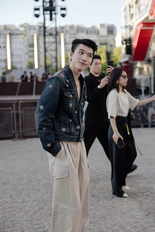 Sơn Tùng và HIEUTHUHAI Ai là nam vương thời trang thế hệ mới