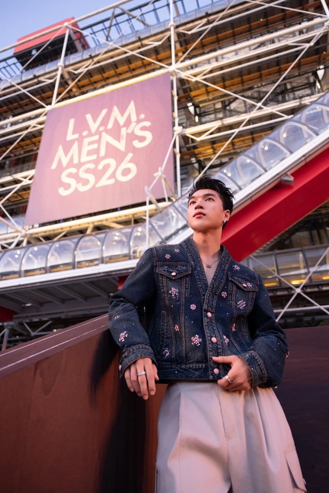 Sơn Tùng và HIEUTHUHAI Ai là nam vương thời trang thế hệ mới