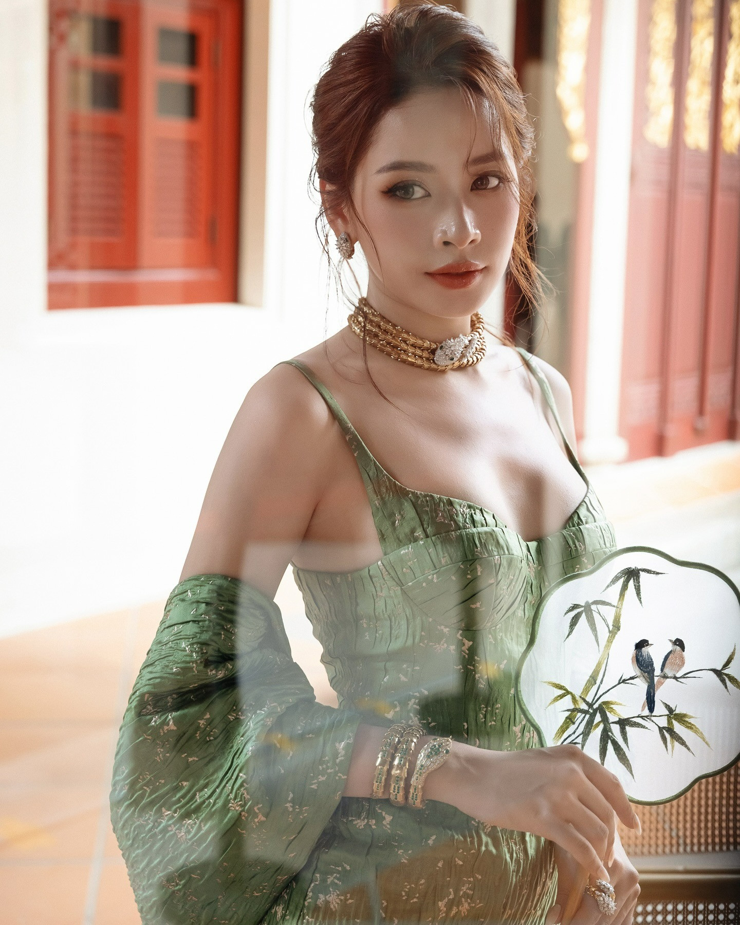 Chi Pu bị soi nhan sắc cam thường khi đọ sắc mỹ nhân đẹp nhất Philippines