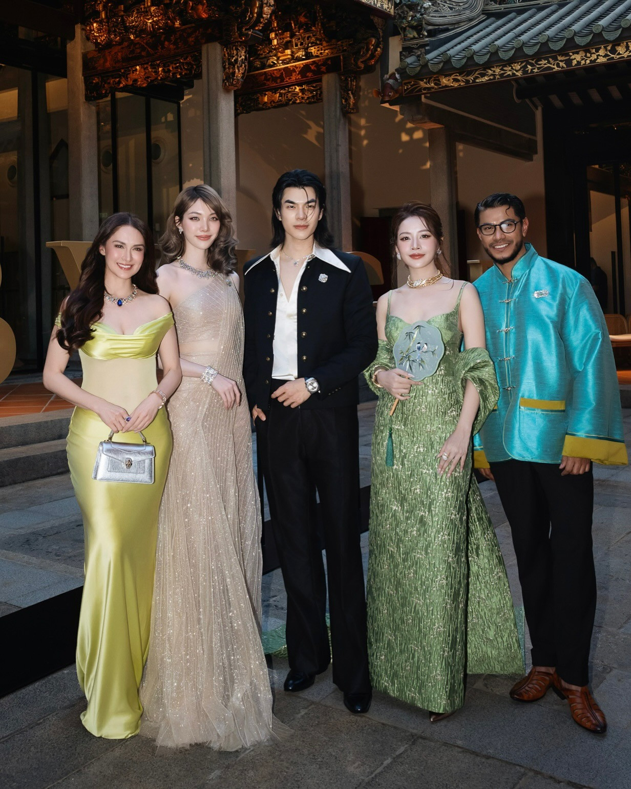 Chi Pu bị soi nhan sắc cam thường khi đọ sắc mỹ nhân đẹp nhất Philippines