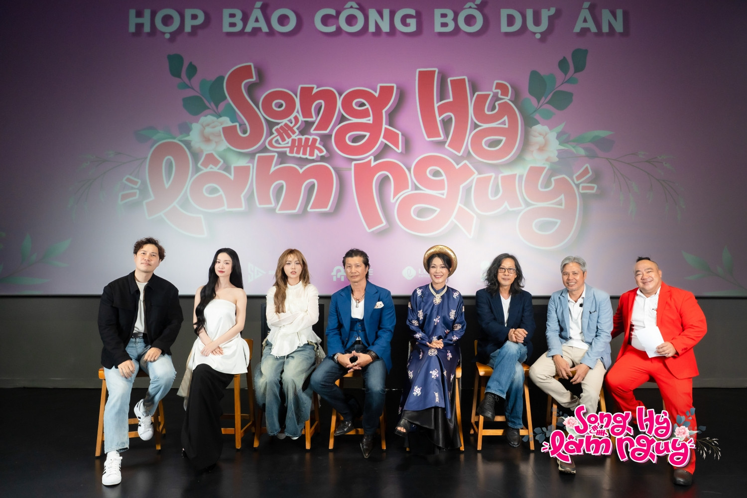 MisThy thừa nhận nhờ mối quan hệ để có vai điện ảnh đầu tay