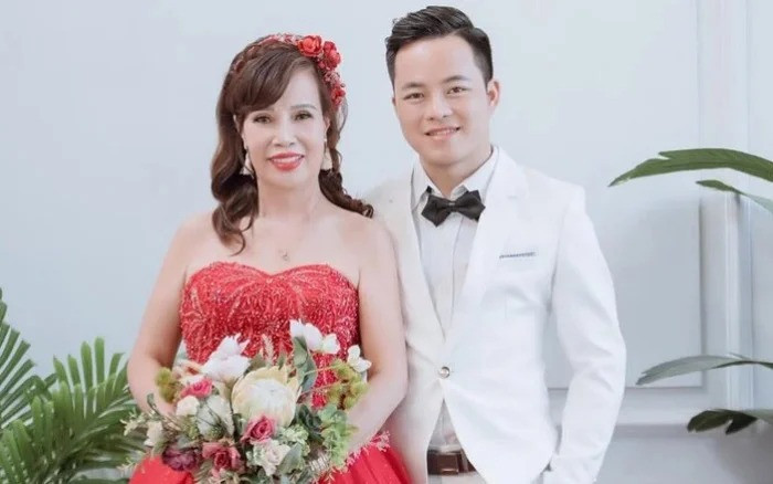 Cô dâu Cao Bằng lại thẩm mỹ ở tuổi U70 diện mạo sau dao kéo mới sốc