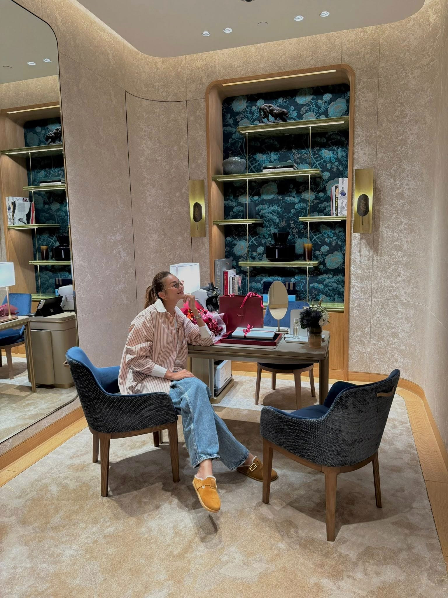 Thanh Hằng khoe ảnh tình bể bình bên ông xã