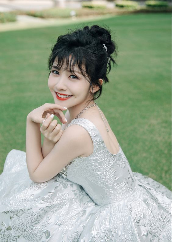 Đúng 6h sáng ngày mai, thứ Ba 29/7/2025, Phật Bà ưu ái, 3 con giáp 'rót lộc về tận tay', sự nghiệp tăng tiến 'bứt tốc như Rồng', ngồi im của nả tự tìm đến cửa - Ảnh 2