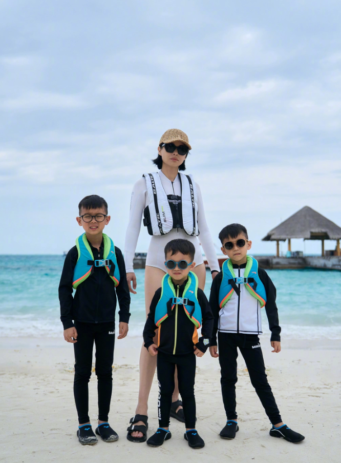 Hồ Hạnh Nhi nghỉ hè cùng chồng con sau tin đồn bị phản bội - Ảnh 2