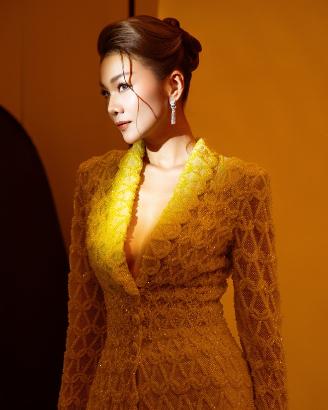 Thanh Hằng định nghĩa lại nghề người mẫu Không còn là cuộc chơi chỉ của ngoại hình