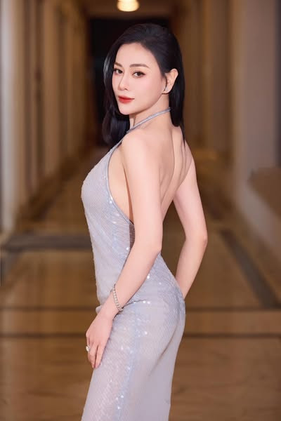 Cặp song sinh nhà Phương Oanh tròn 1 tuổi, nữ diễn viên cũng giảm cân thành công, khoe vóc dáng đẹp- Ảnh 10.