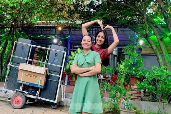 Cô giáo chủ nhiệm cấp 3: 'Hà Trúc Linh đăng quang hoa hậu, tôi không bất ngờ'