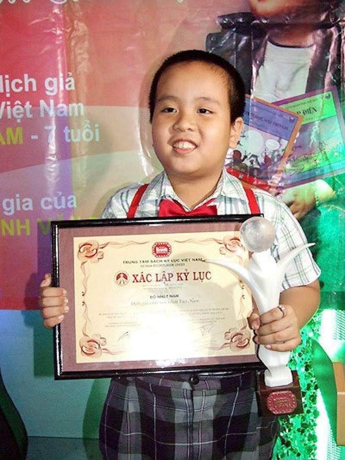 Diện mạo đổi khác nhận chẳng ra của thần đồng Đỗ Nhật Nam sau hơn 10 năm du học Mỹ
