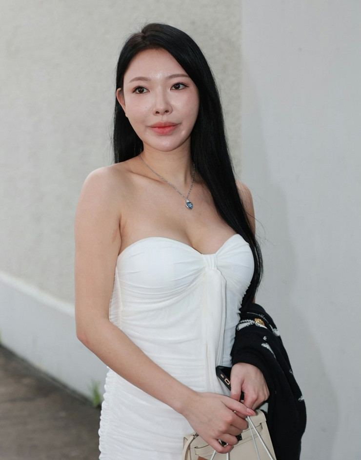 Giật mình ảnh chưa chỉnh sửa của dàn thí sinh Hoa hậu Hong Kong 2025