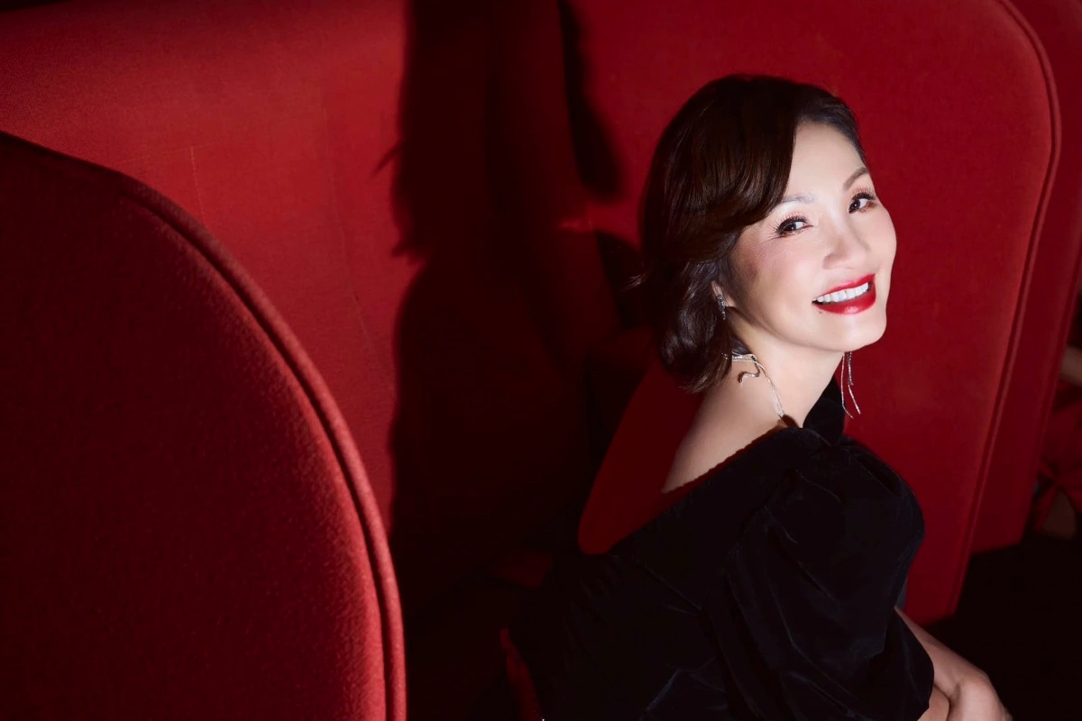 cuoc song doc than cua nghe si hong Dao o tuoi 63 hinh anh 2