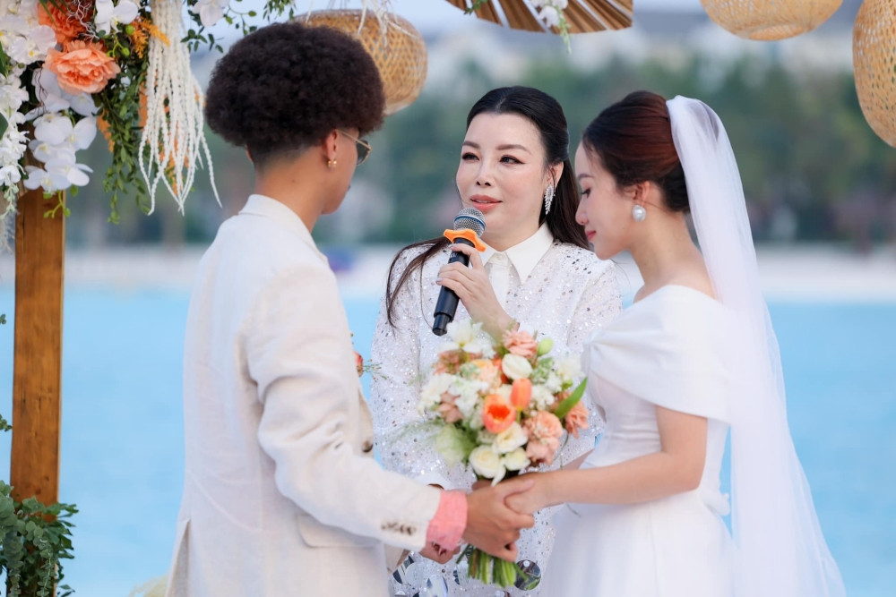 me chong nang dau 3.jpg