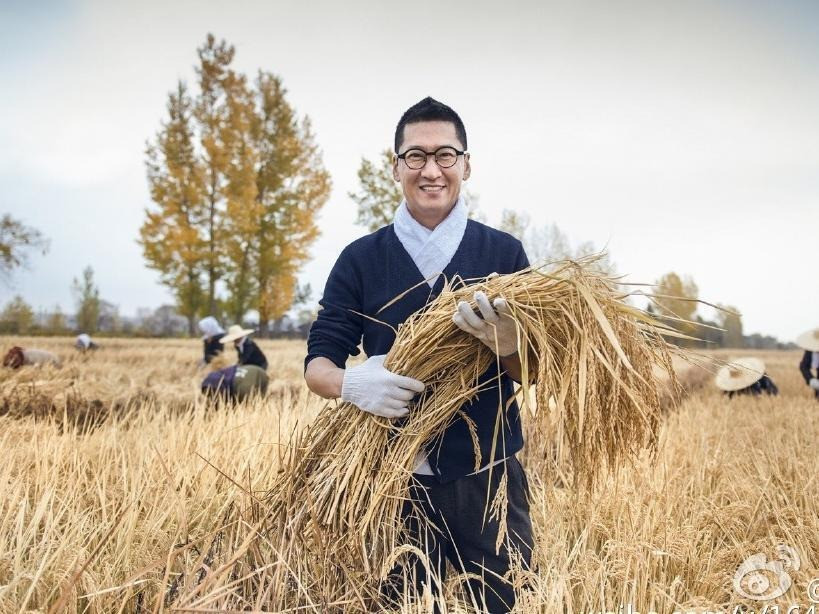 Sao nam Hoàn Châu Cách Cách bỏ phố về làm nông Tôi đã quen với cái chết