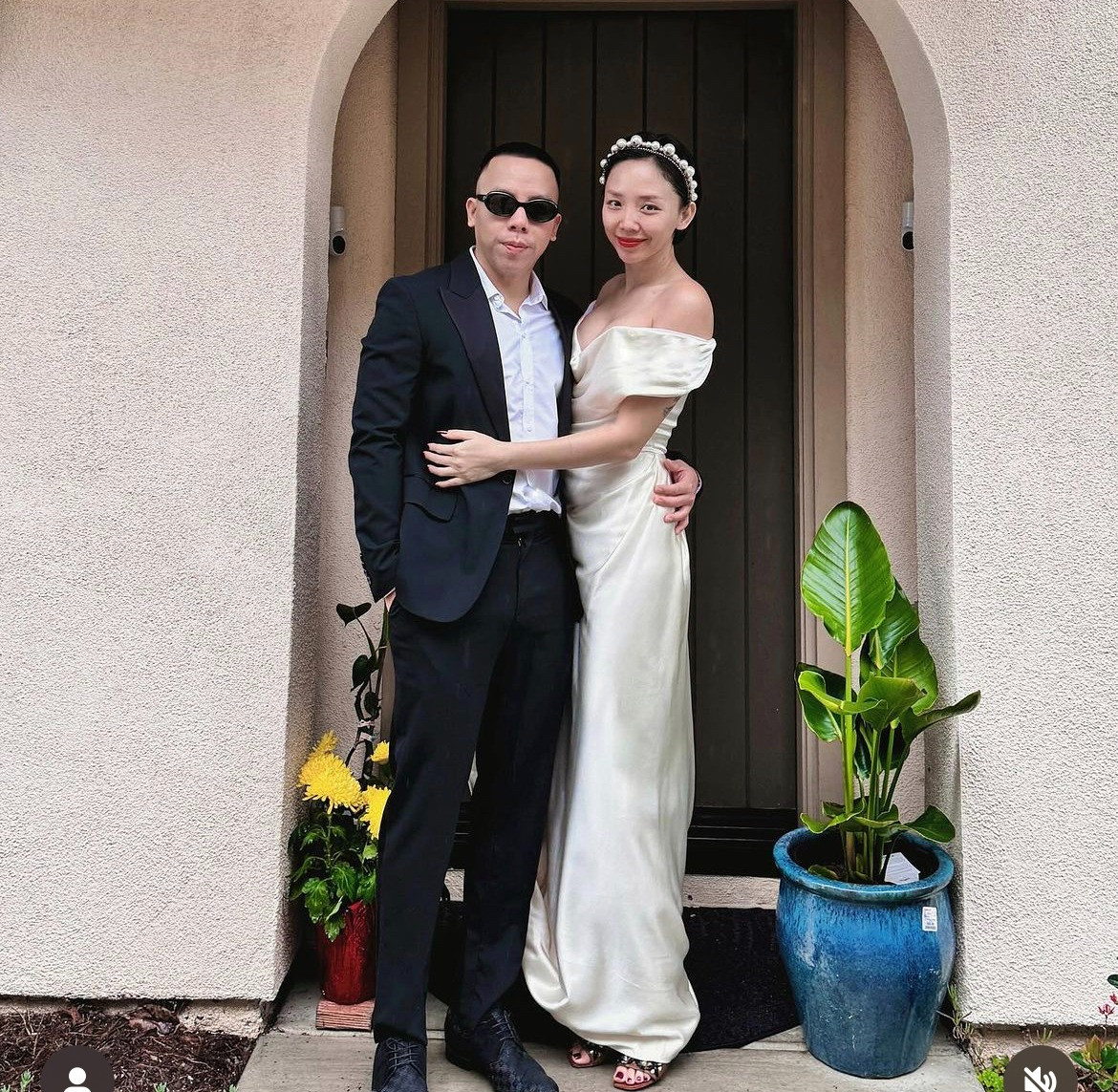 Sự thật sau tin đồn vợ chồng Tóc Tiên rao bán biệt thự 24 tỷ đồng