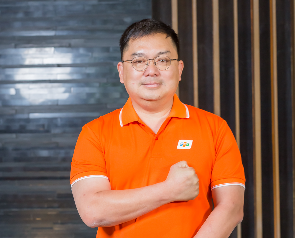 anh-hoang-nam-tien-anh-3.png