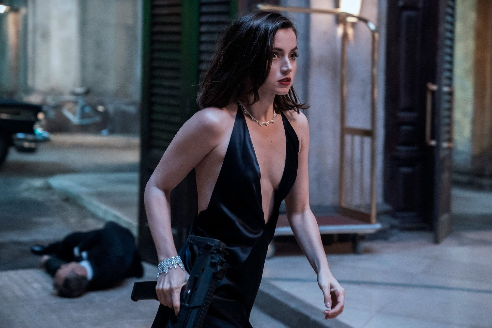ana-de-armas-james-bond-no-time.jpg