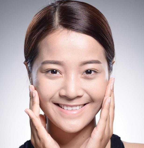 6 bài tập giúp duy trì độ đàn hồi cho da mặt- Ảnh 2.