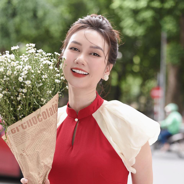 Hoa khôi Hà Nội, diễn viên 'vũ trụ' VFC khoe vóc dáng cực xịn sau sinh, bí quyết nằm ở đâu?- Ảnh 10.