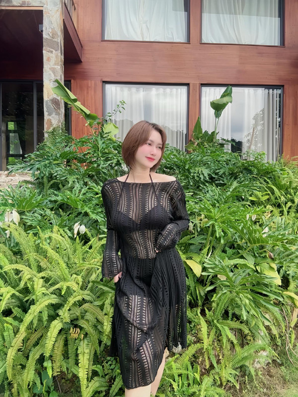 Hoa khôi Hà Nội, diễn viên 'vũ trụ' VFC khoe vóc dáng cực xịn sau sinh, bí quyết nằm ở đâu?- Ảnh 2.