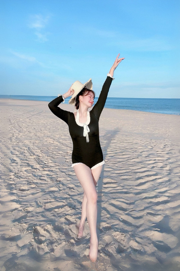 Hoa khôi Hà Nội, diễn viên 'vũ trụ' VFC khoe vóc dáng cực xịn sau sinh, bí quyết nằm ở đâu?- Ảnh 4.