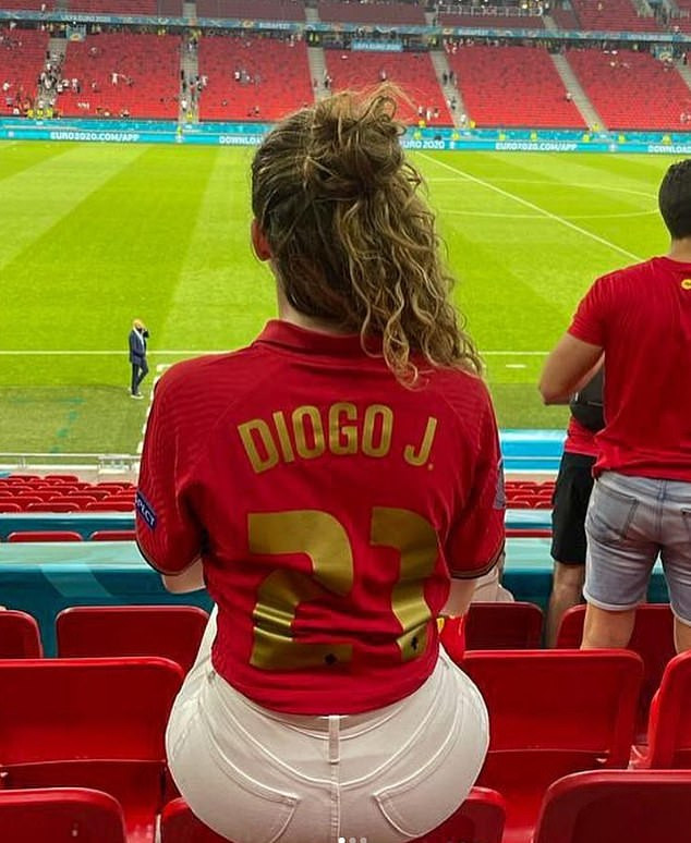 99962545 14871349 image m 161751536885437 17515395214921445606904