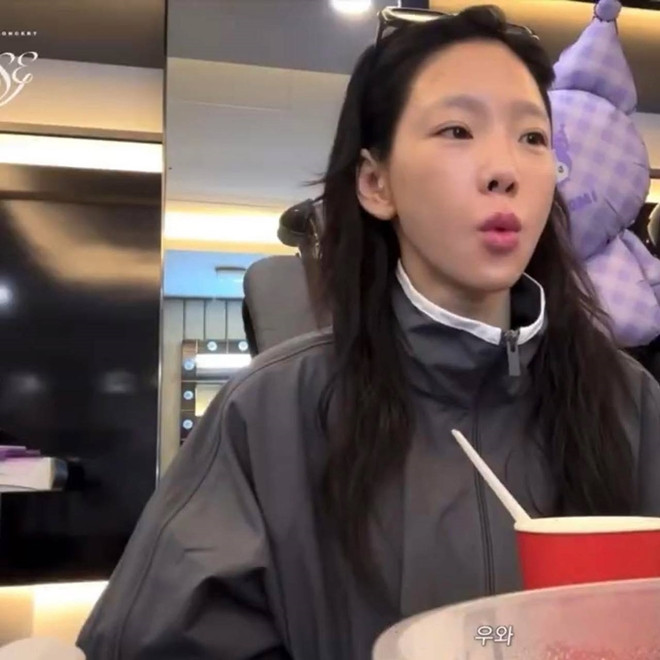 Mặt mộc không son phấn của Taeyeon SNSD gây sốt