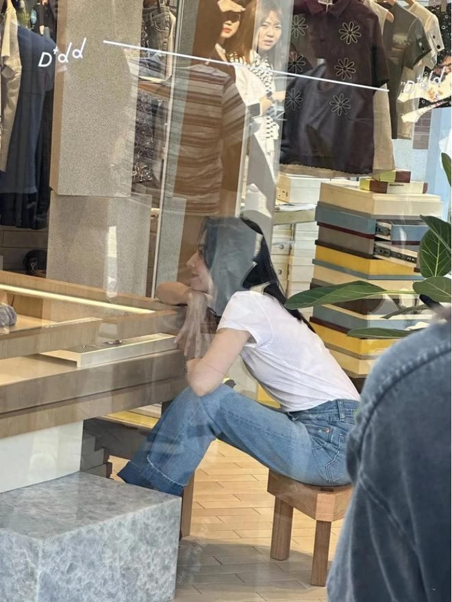 Nhan sắc qua camera thường của Chúc Anh Đài Đổng Khiết đẹp đến mức khiến khán giả nuối tiếc