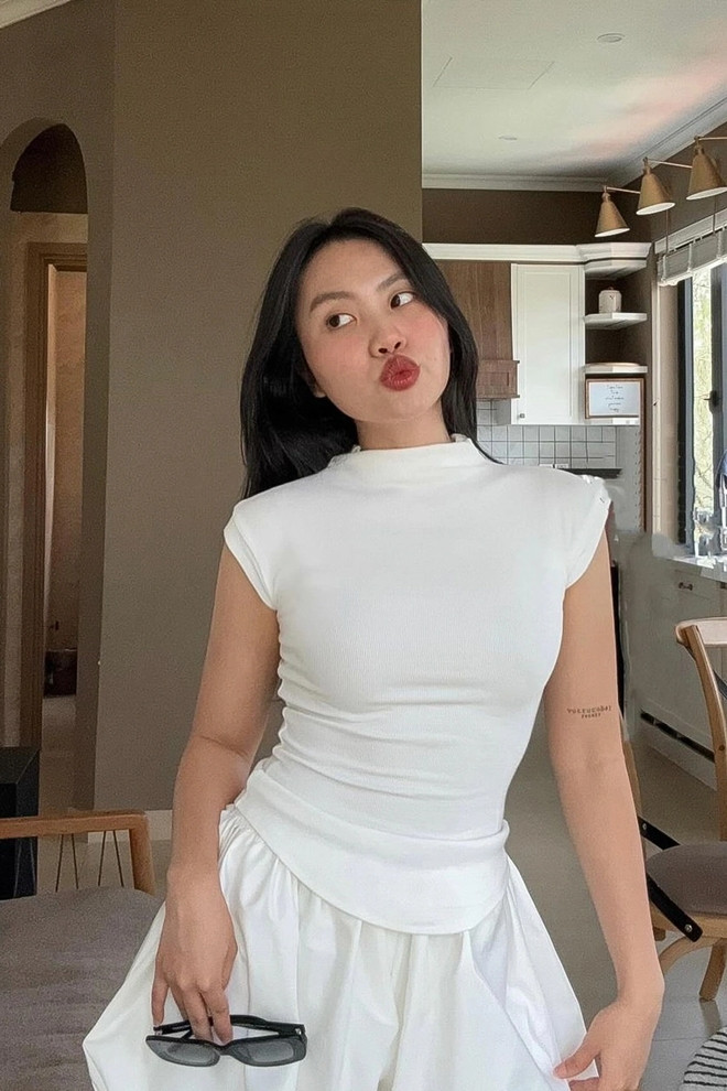 Không cần hàng hiệu Phương Mỹ Chi vẫn ghi điểm thời trang