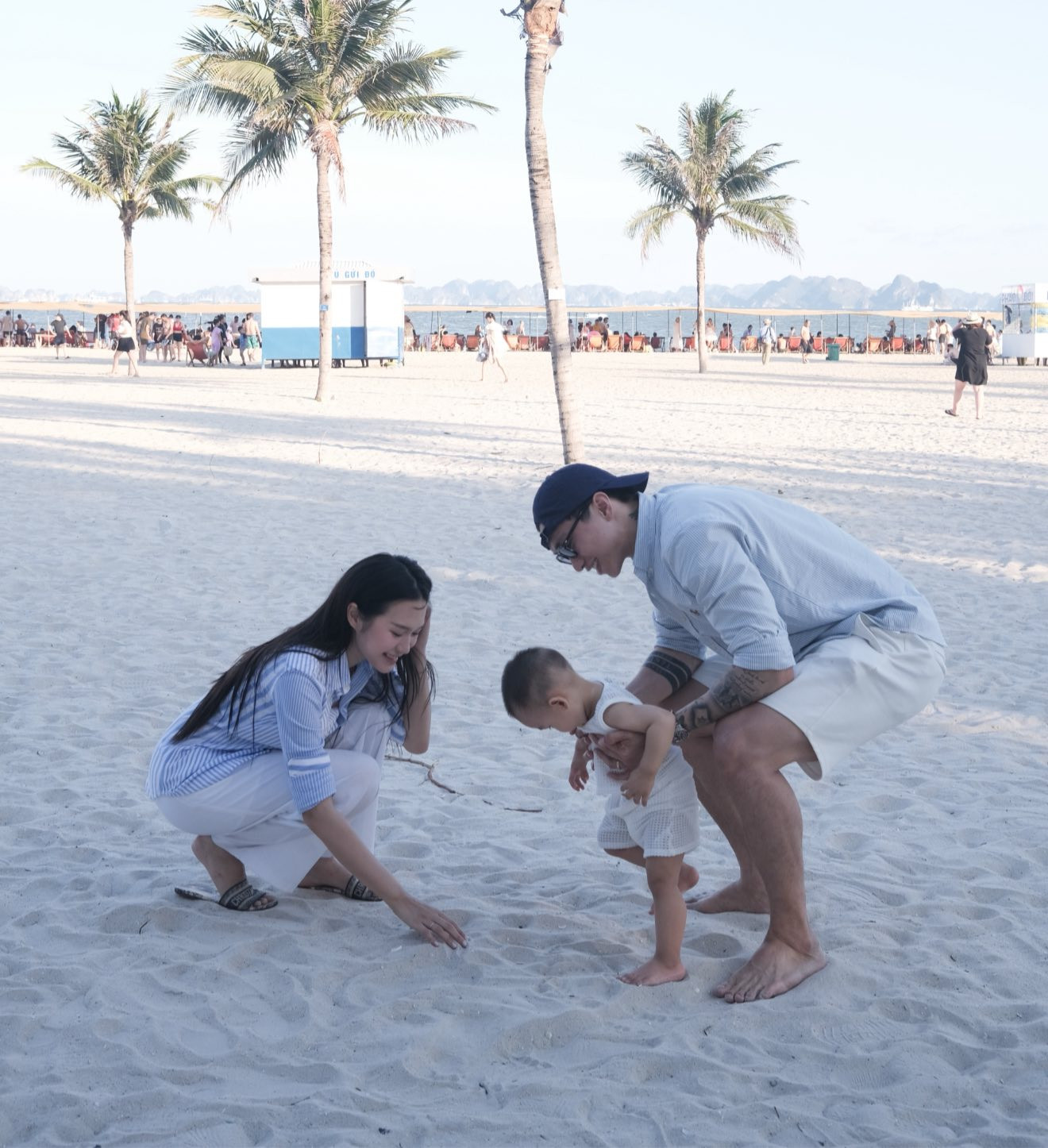 Vợ chồng Đoàn Văn Hậu  - Ảnh 3.