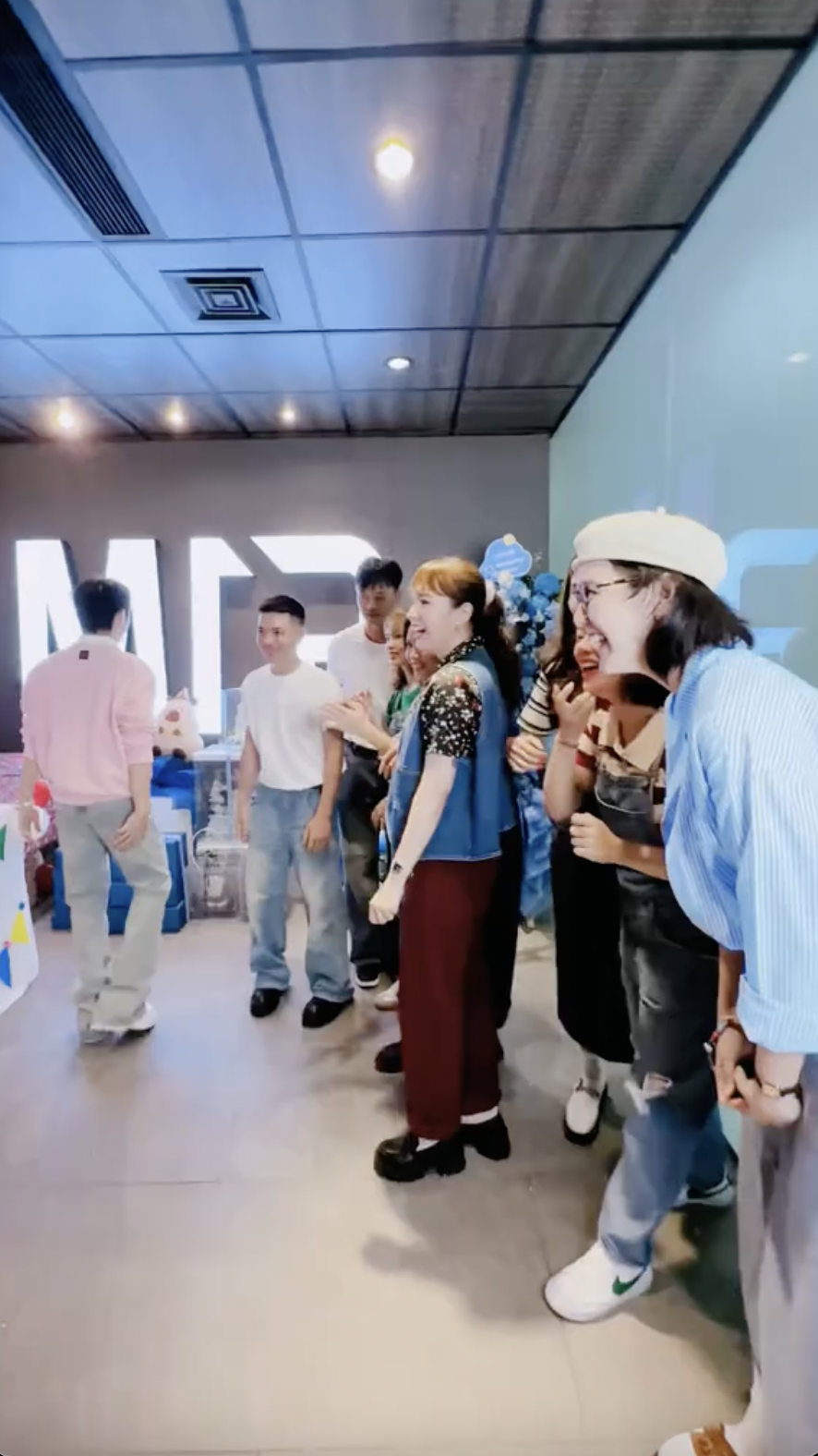 Hải Tú lộ diện sau ồn ào ảnh 18 thái độ gây xôn xao khi ở cạnh Sơn Tùng