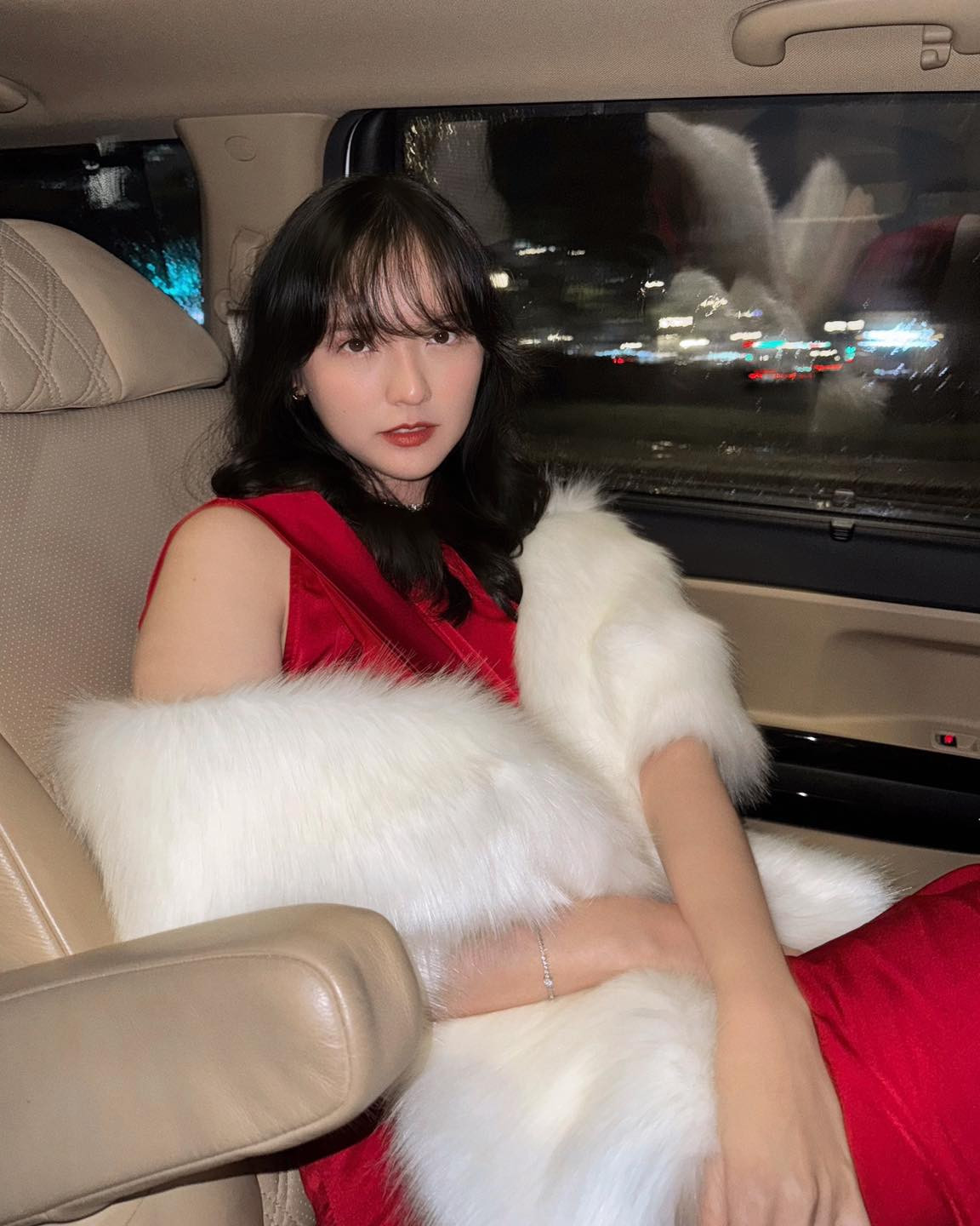 Hải Tú lộ diện sau ồn ào ảnh 18 thái độ gây xôn xao khi ở cạnh Sơn Tùng