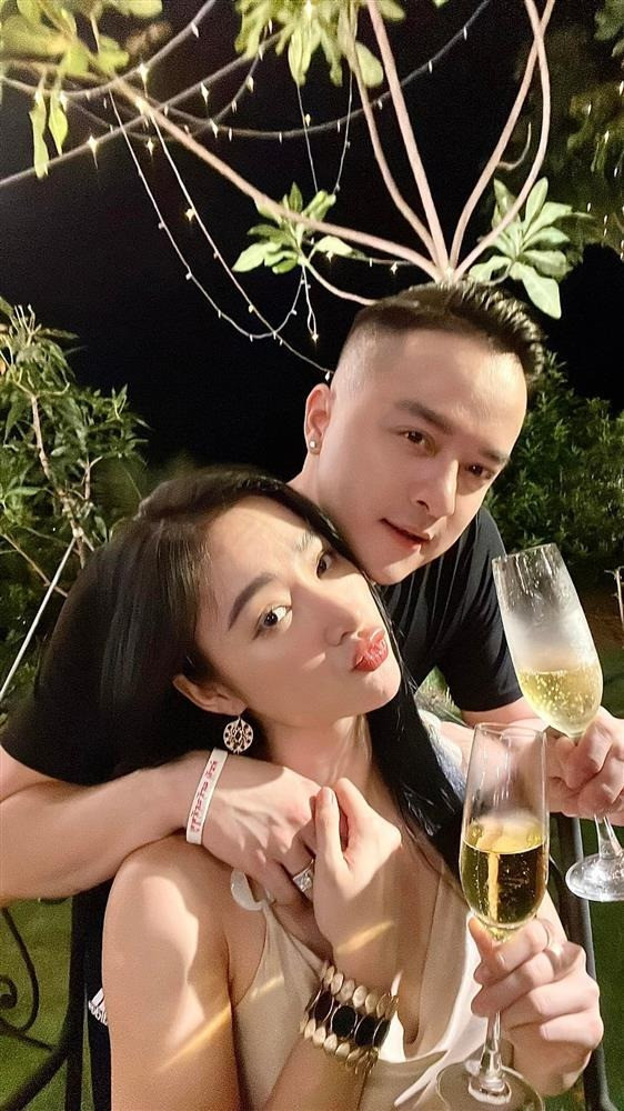 Cao Thái Sơn nói gì về body vạm vỡ của Angela Phương Trinh hiện tại