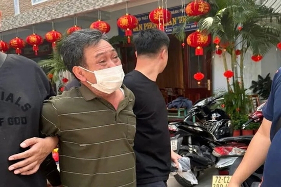 Tuyên án tử hình người đàn ông sát hại mẹ và vợ con ở Hà Nội