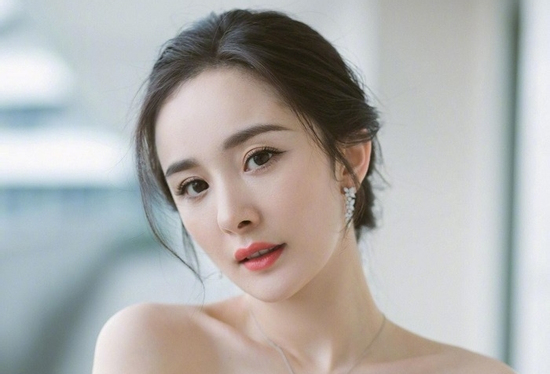 Giờ vàng đã điểm, 00h đêm nay (10/7/2025): 3 con giáp phúc khí vô biên, đỏ hết phần thiên hạ, tiền vàng của cải ngập nhà