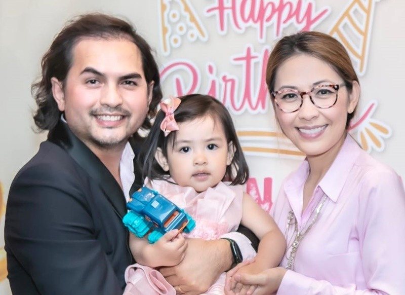 Mâu thuẫn giữa vợ và mẹ cố diễn viên Đức Tiến