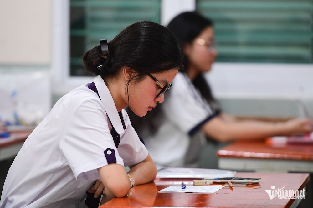 W-THPT TPHCM Nguyễn Huế 31 (1).jpg