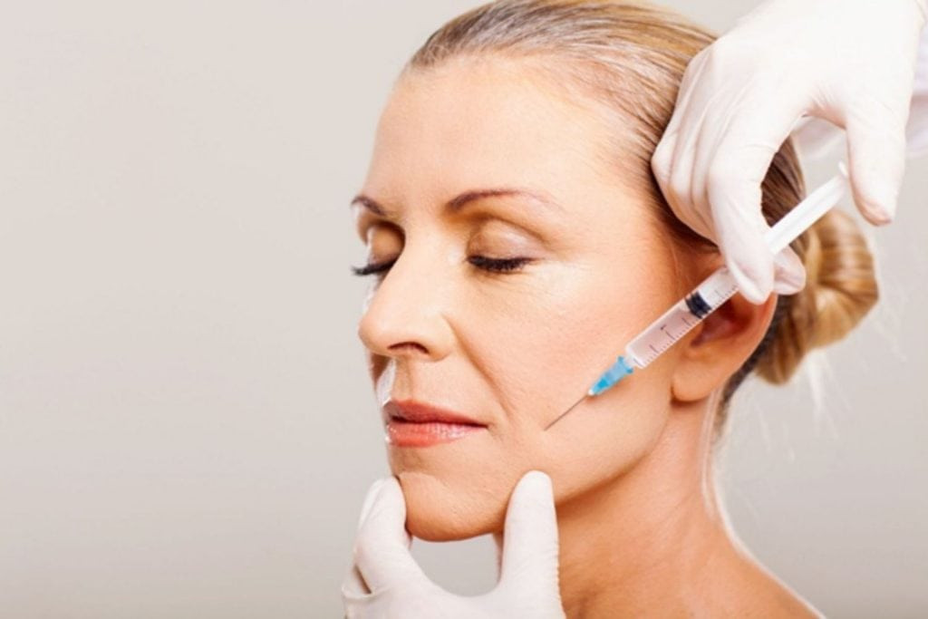 Tiêm botox có gây nghiện không và cách hiểu đúng để làm đẹp an toàn- Ảnh 1.