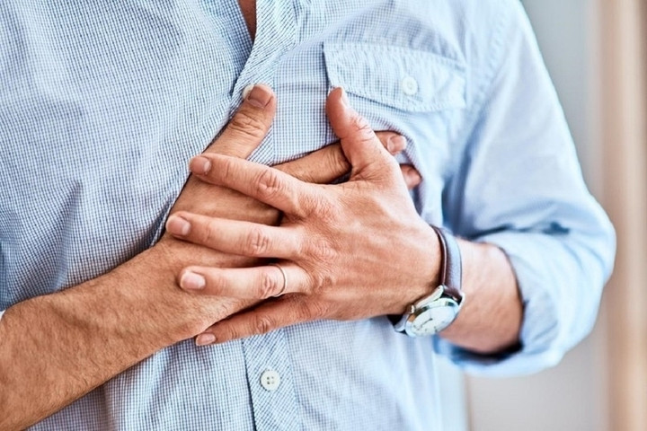 Trước ngày khởi phát đột quỵ nghiêm trọng, người bệnh có thể có các biểu hiện của cơn thiếu máu não thoáng qua. (Ảnh minh hoạ)