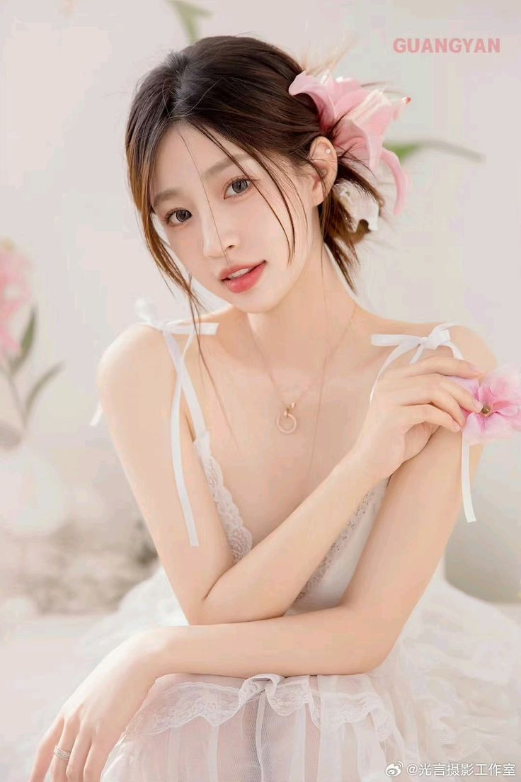 Đúng 6h sáng ngày mai, thứ Ba 12/8/2025, 3 con giáp như 'chuột rơi đúng hũ nếp', dễ trúng số phát tài, vượng vận bất ngờ, sự nghiệp hồng phát  - Ảnh 2