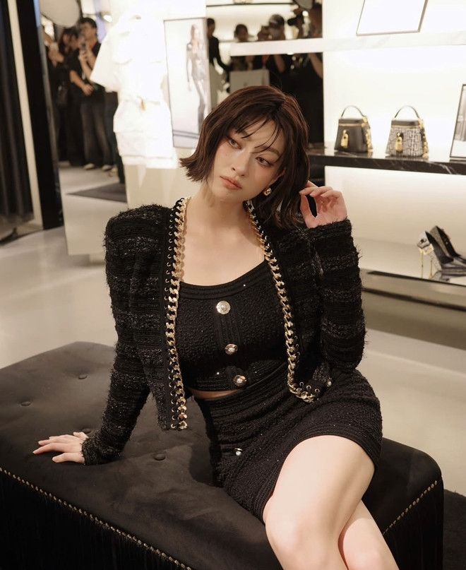 Lần đầu diện tóc ngắn Lương Thùy Linh được khen xinh như gái Nhật