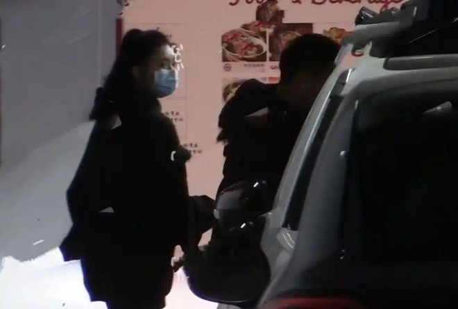 641 17541027828521021677118