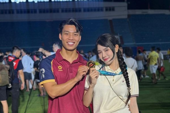 Văn Thanh chốt bến đỗ theo cách bất ngờ, thương vụ gia nhập 'đội bóng trăm tỷ' đổ bể