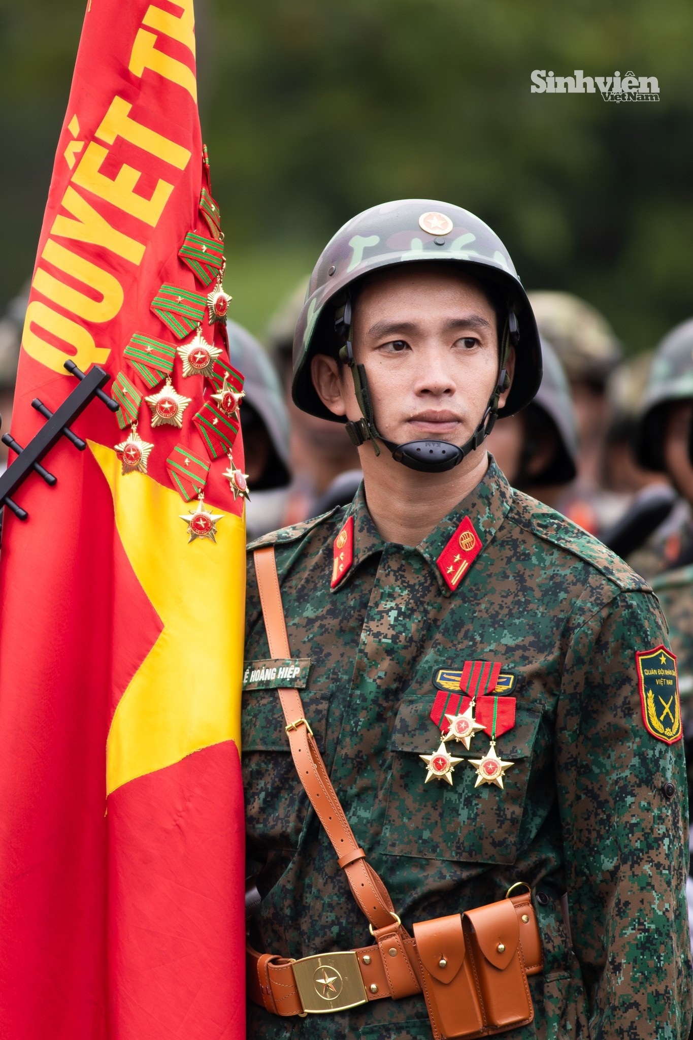 Hình ảnh chiến sĩ Lê Hoàng Hiệp ở Sao Nhập Ngũ phát sốt diện mạo tuyệt đối điện ảnh